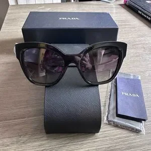 New 100% authentic Prada Gradient Square Sunglasses Black Prada | Accessories | New 0 Authentic Prada Gradient Square  main image 3
